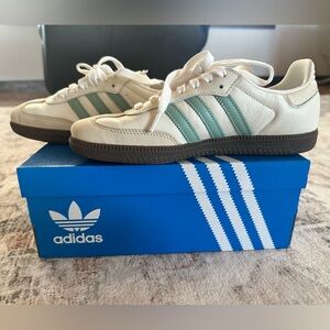 Adidas Cream and Mint Green OG Sambas